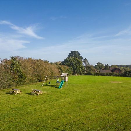 Chiddingly Country Cottage 2Br With Hot Tub And Tennis Court מראה חיצוני תמונה